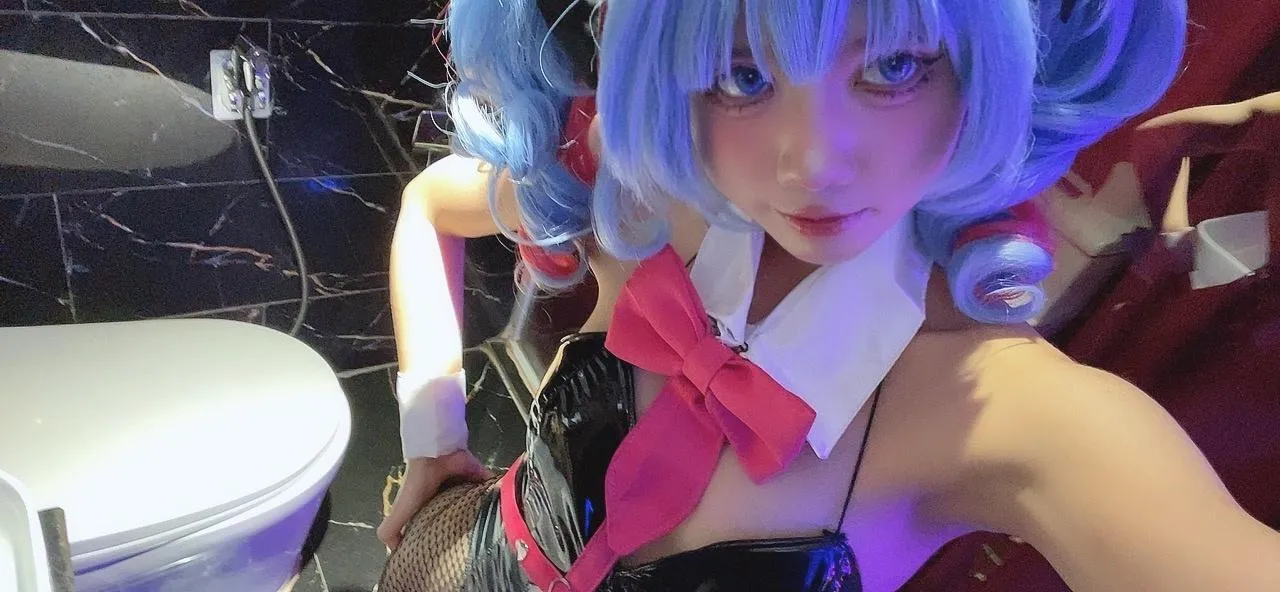 PoppaChan – NO.034 Miku Rabbit Hole-Selfies [127P]插图9